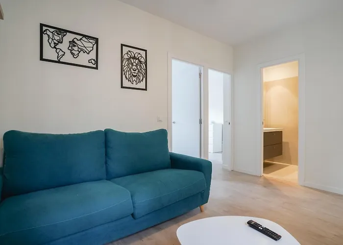 Bright Modern - 2Bedrooms 1Bath - Delicias